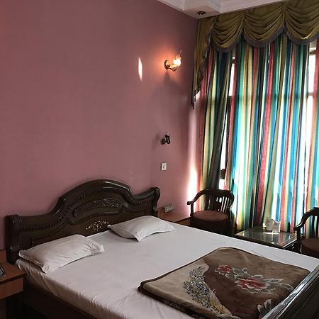 Hotel D R International Ambala Ngoại thất bức ảnh