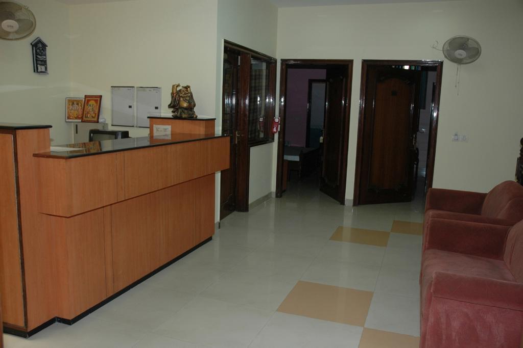 Hotel D R International Ambala Ngoại thất bức ảnh