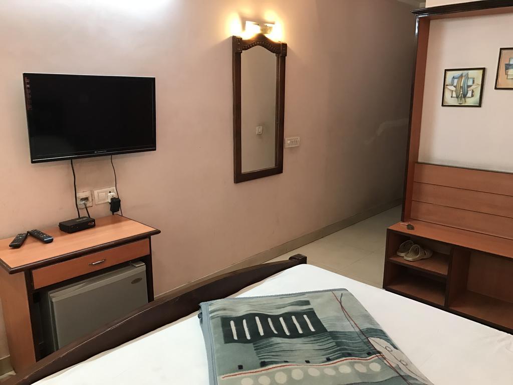 Hotel D R International Ambala Ngoại thất bức ảnh
